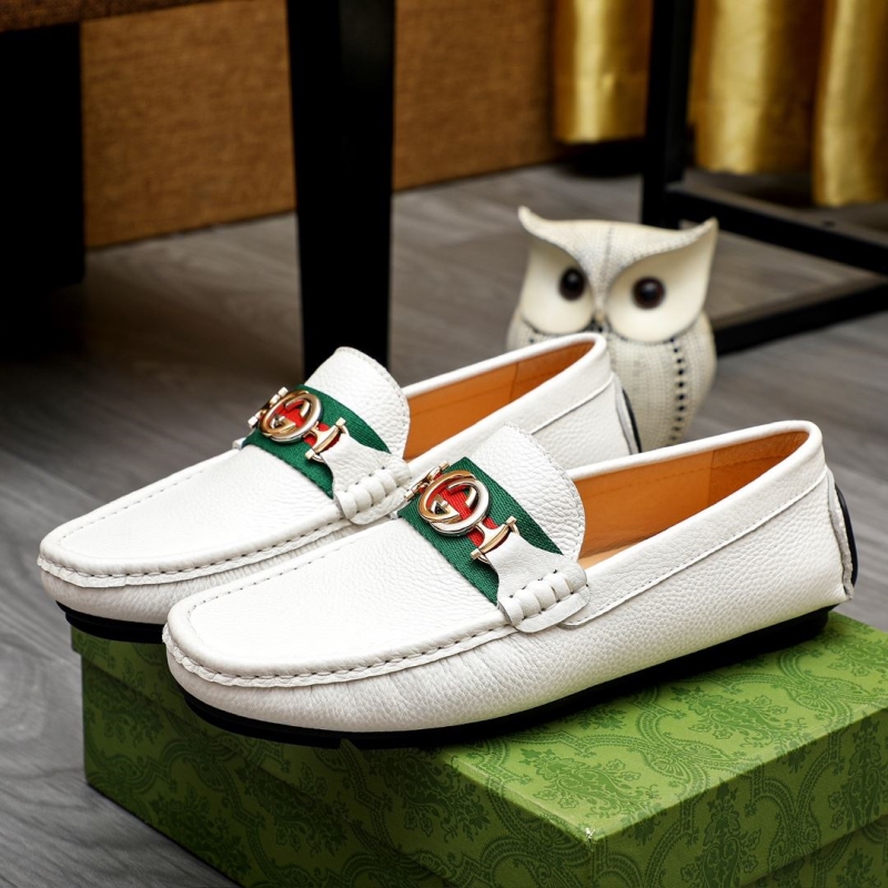 G*u*i leather shoes